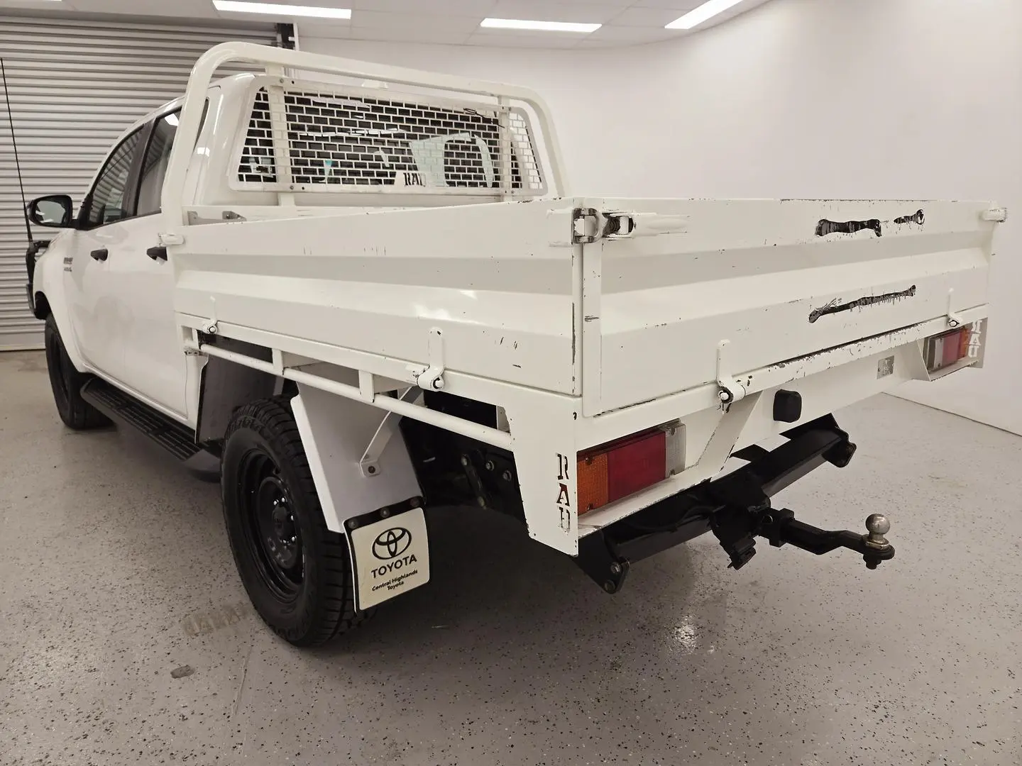 2022 Toyota Hilux Gallery Image 5