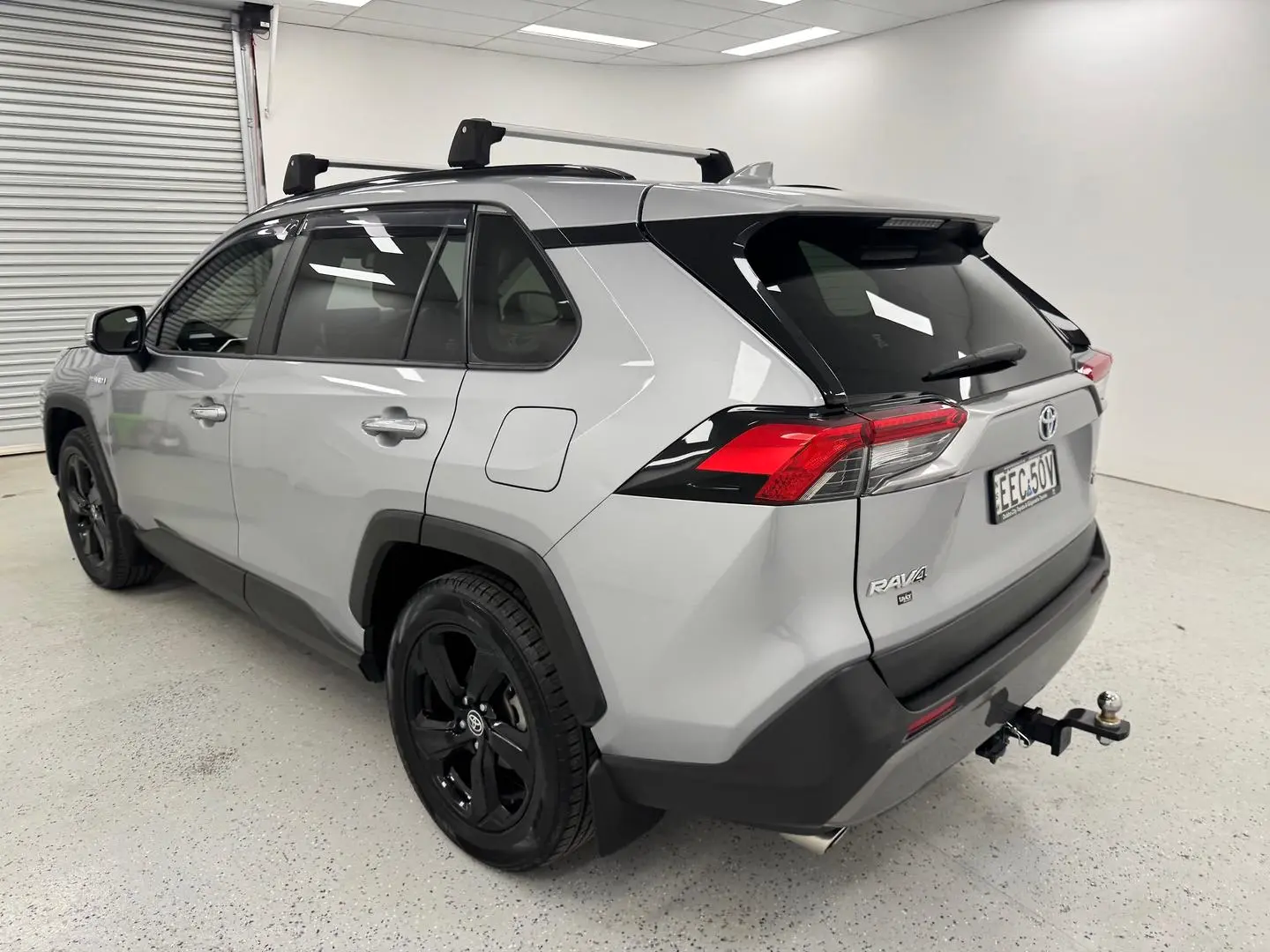 2020 Toyota RAV4 Gallery Image 4
