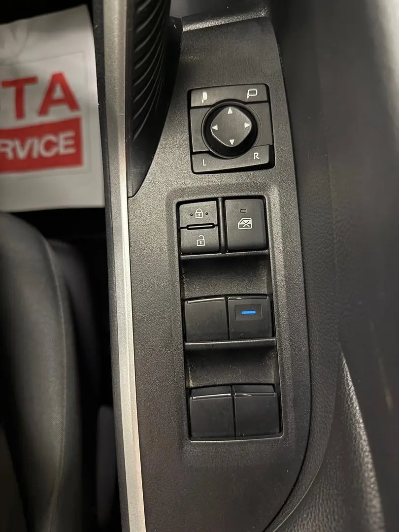 2022 Toyota RAV4 Gallery Image 28