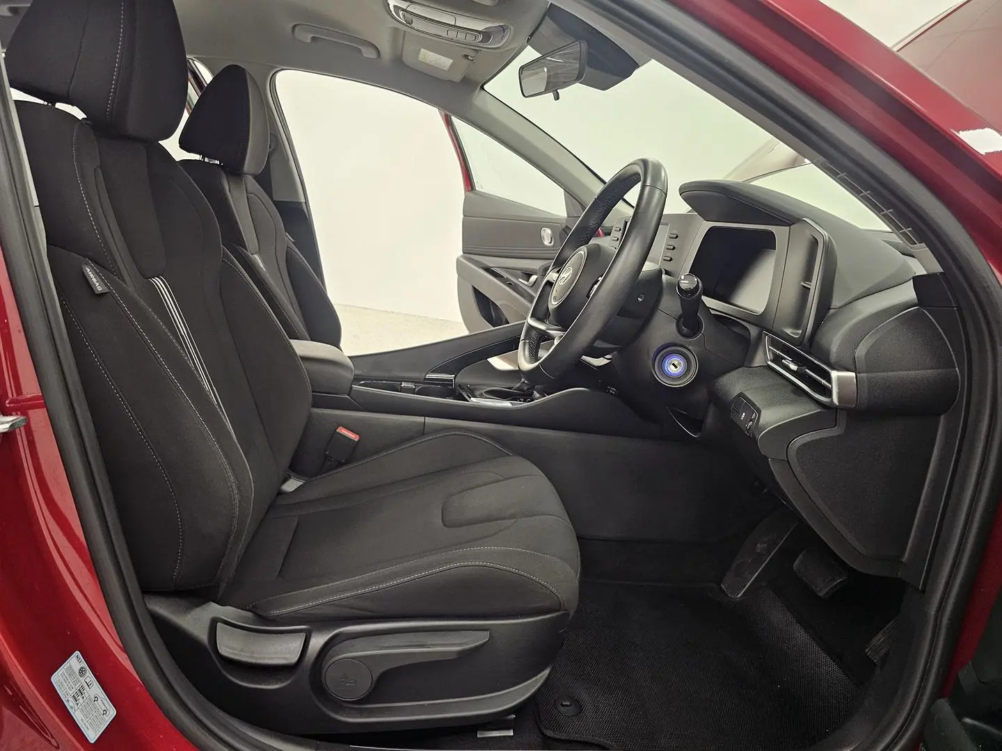 2024 Hyundai i30 Gallery Image 25