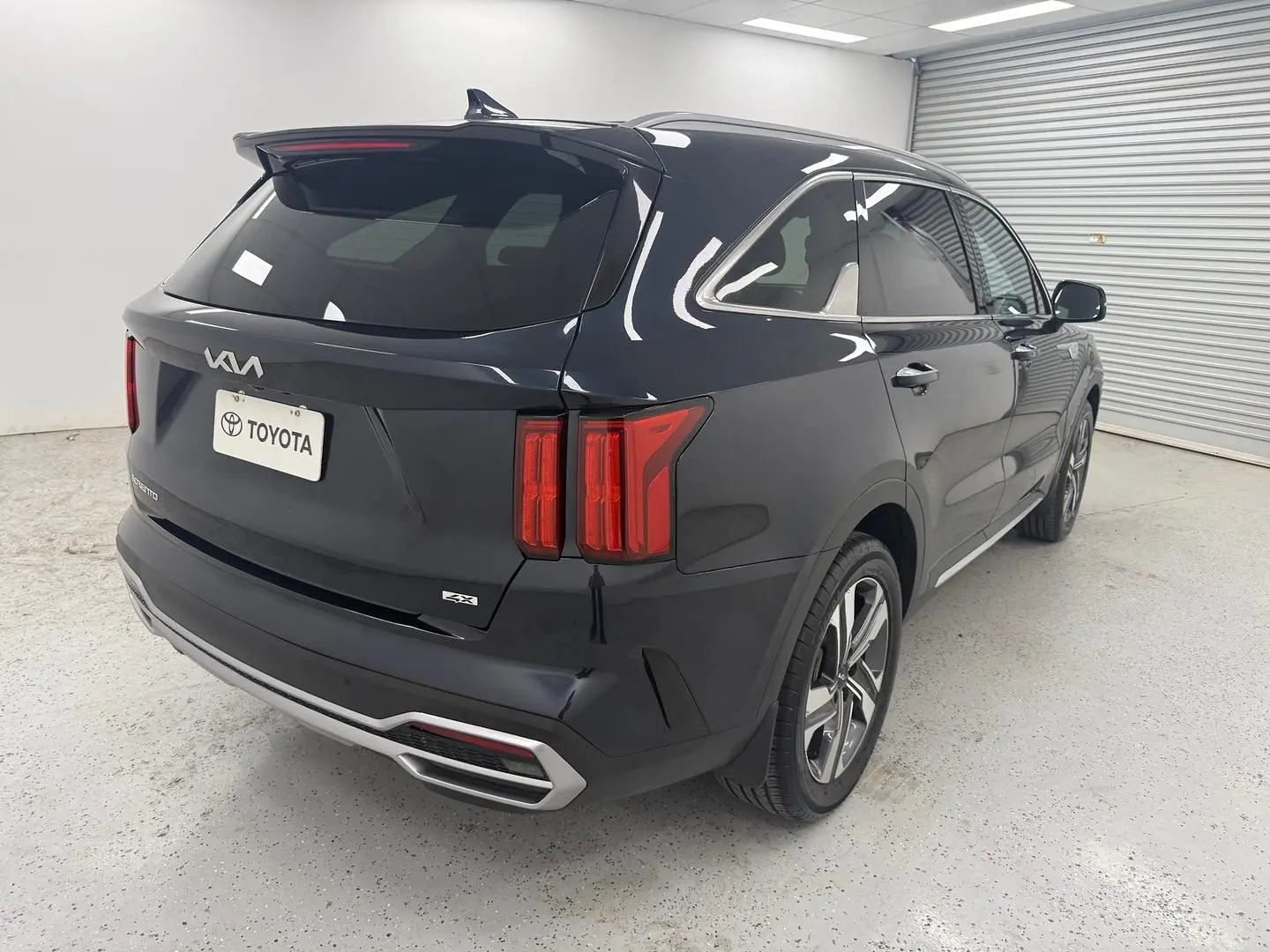 2023 Kia Sorento Gallery Image 3