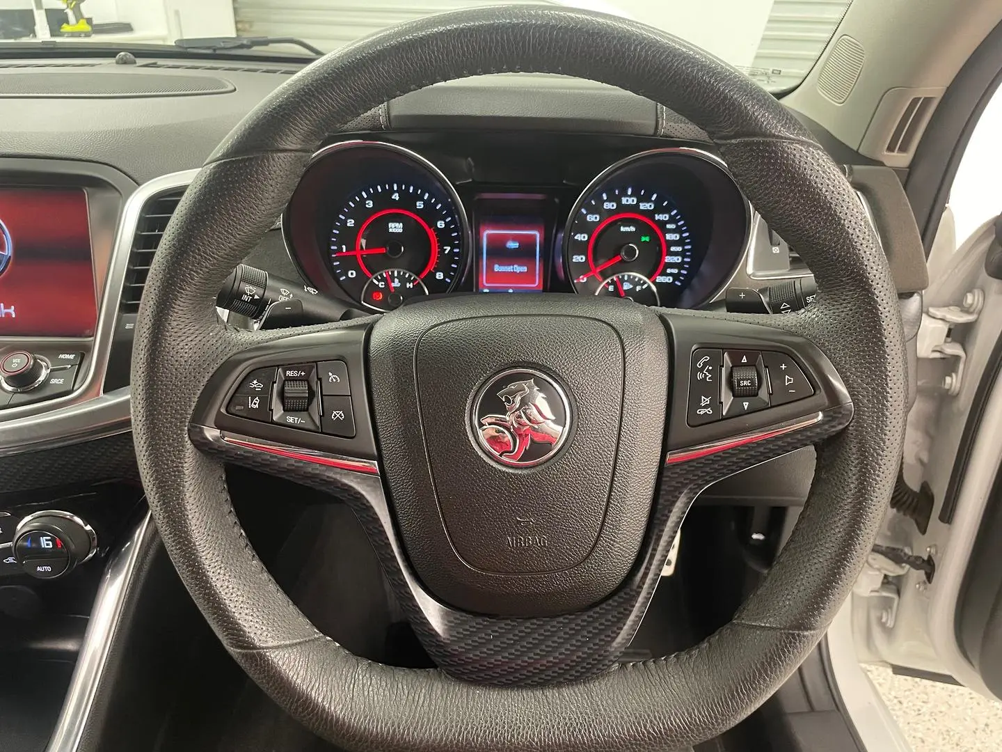 2016 Holden Ute Gallery Image 22