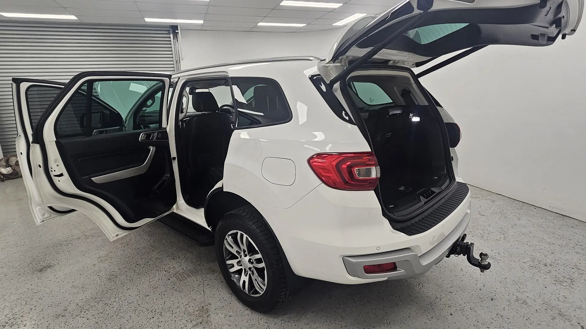2022 Ford Everest Gallery Image 15