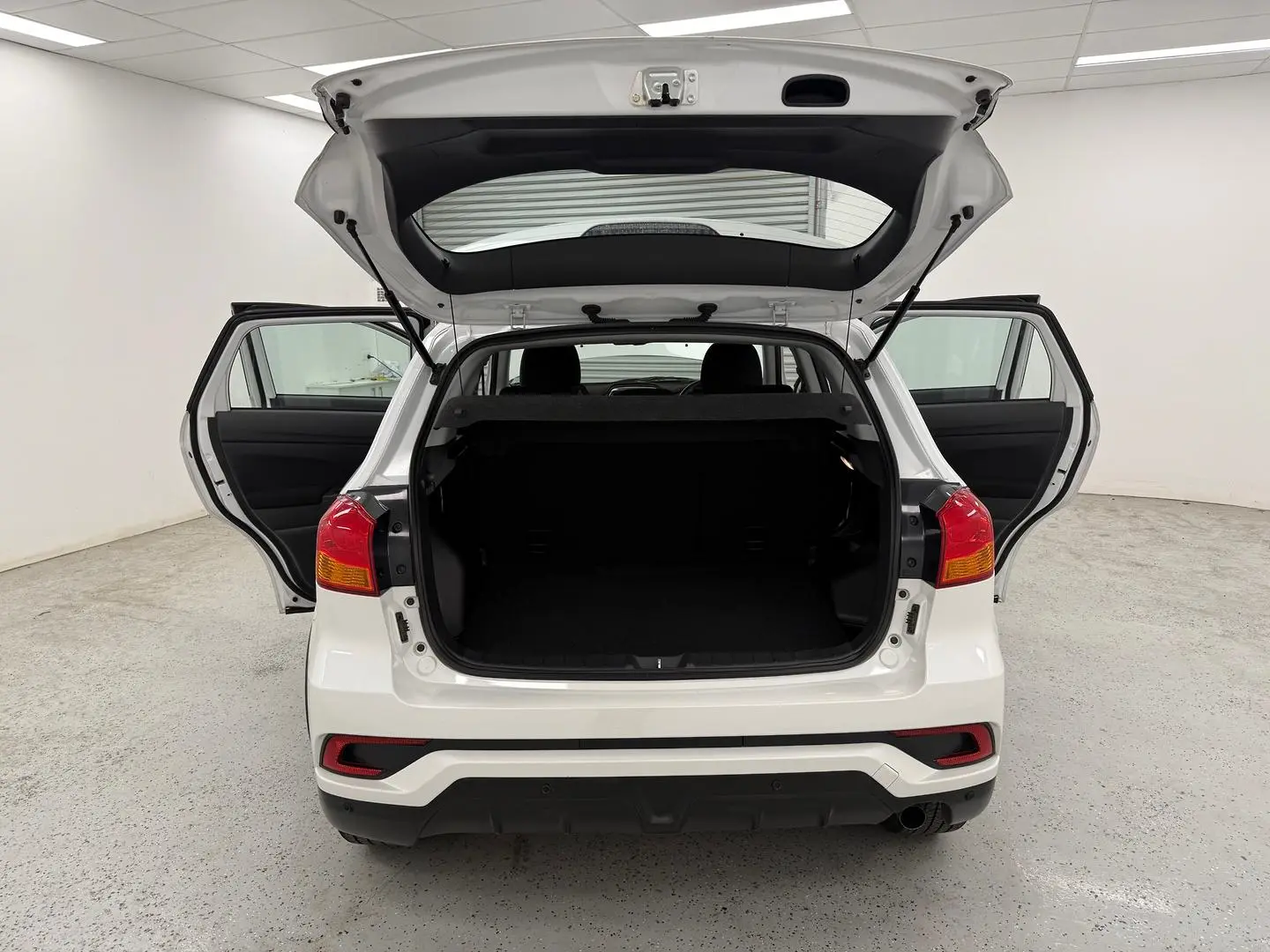 2019 Mitsubishi ASX Gallery Image 13