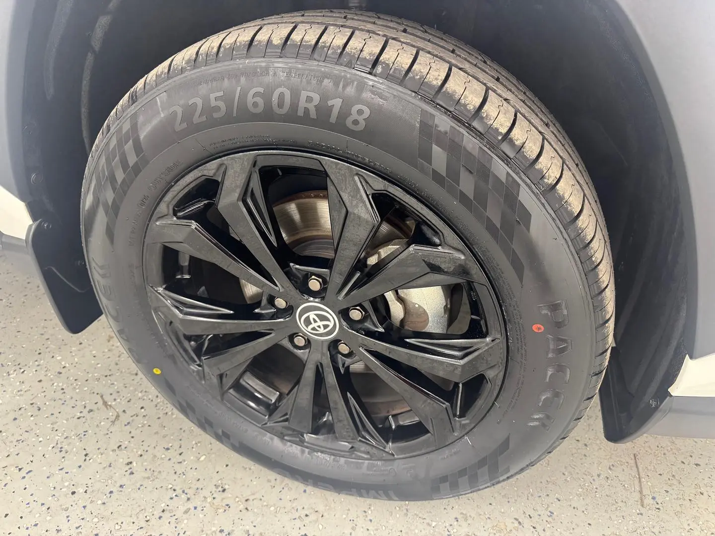 2022 Toyota RAV4 Gallery Image 15