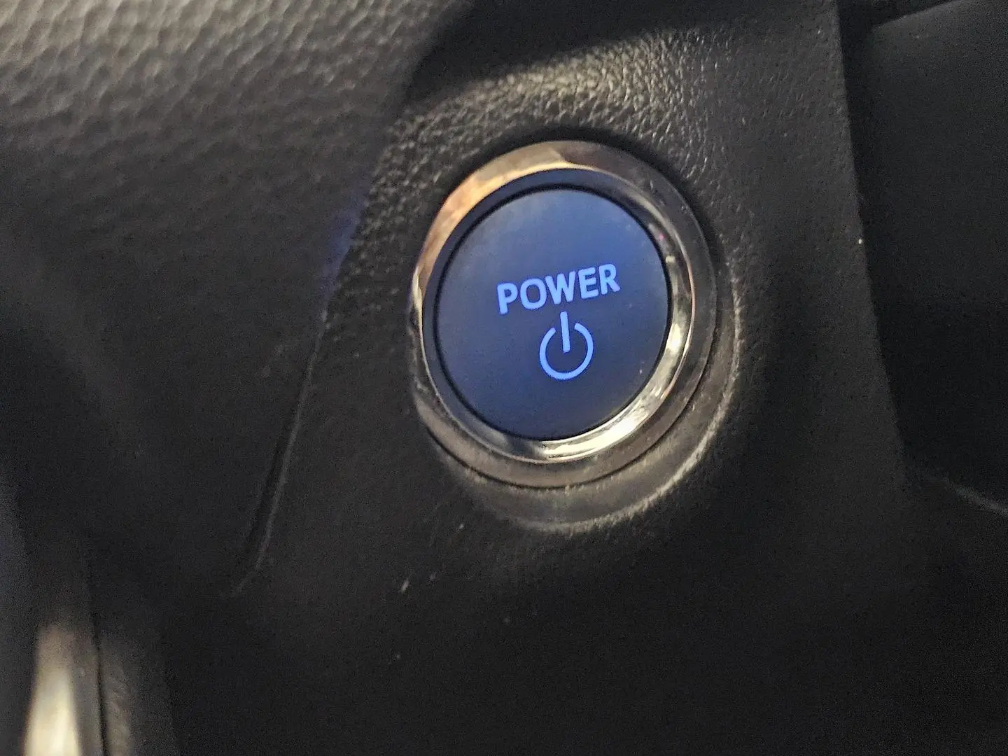 2021 Toyota RAV4 Gallery Image 36