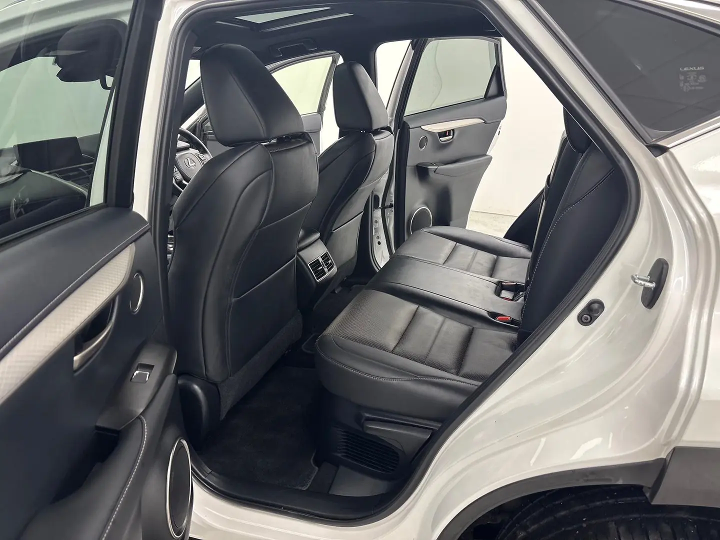 2021 Lexus NX Gallery Image 20