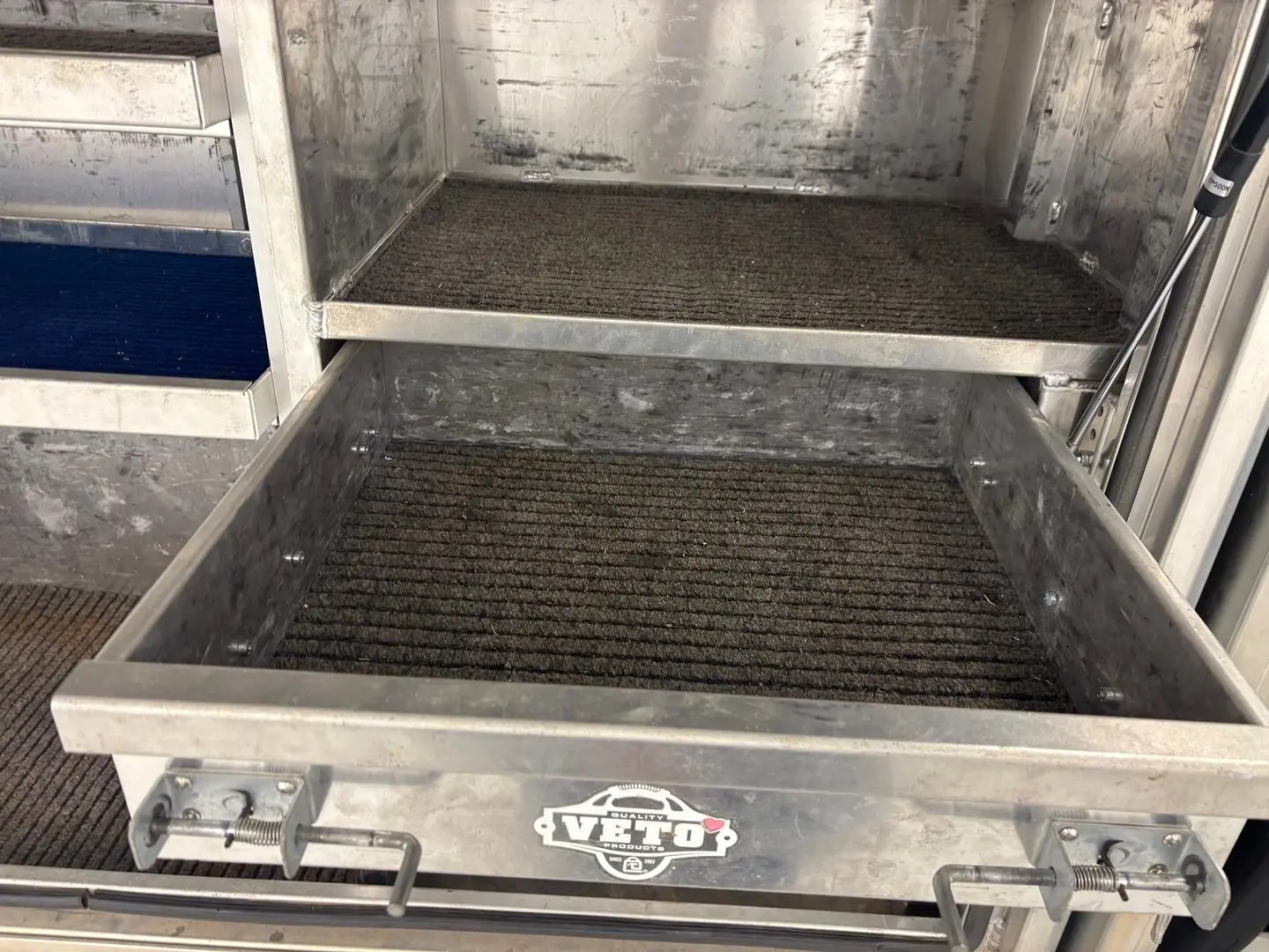 2023 Isuzu N Series Gallery Image 10