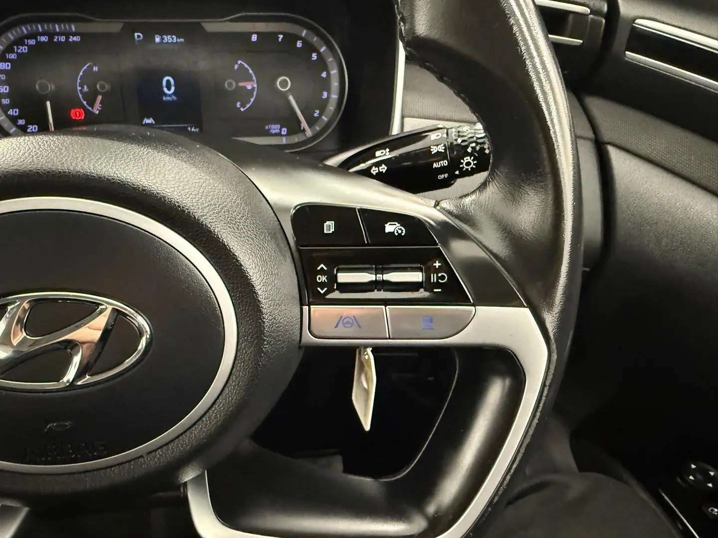 2023 Hyundai Tucson Gallery Image 28
