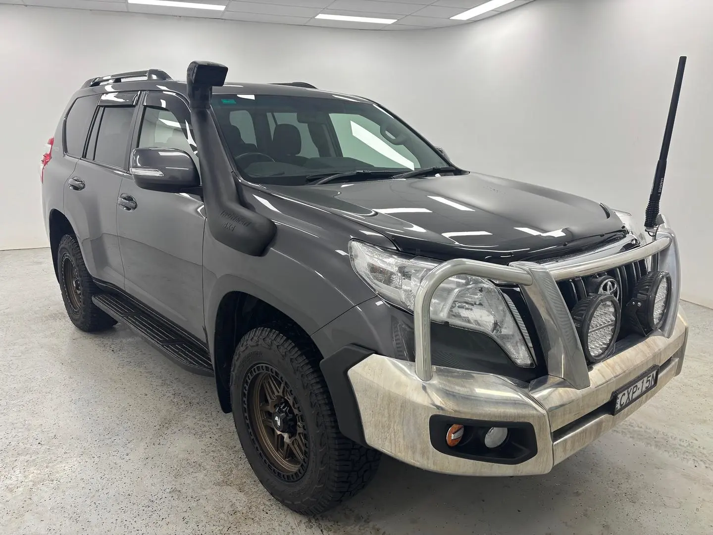 2015 Toyota Landcruiser Prado Gallery Image 1
