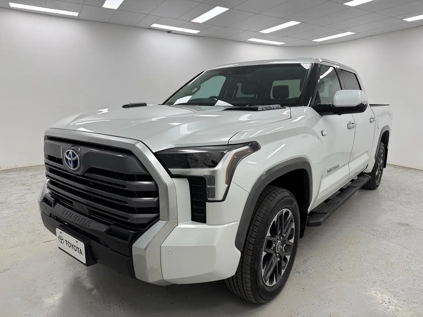 2024 Toyota Tundra Gallery Image 7