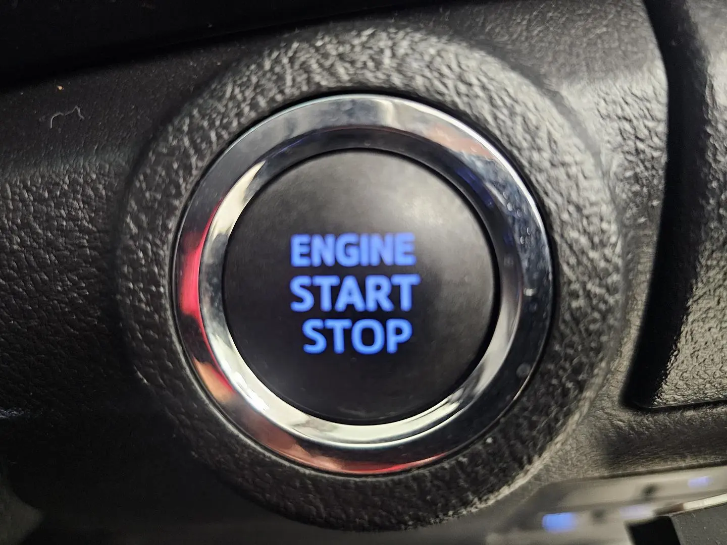 2021 Toyota Hilux Gallery Image 39