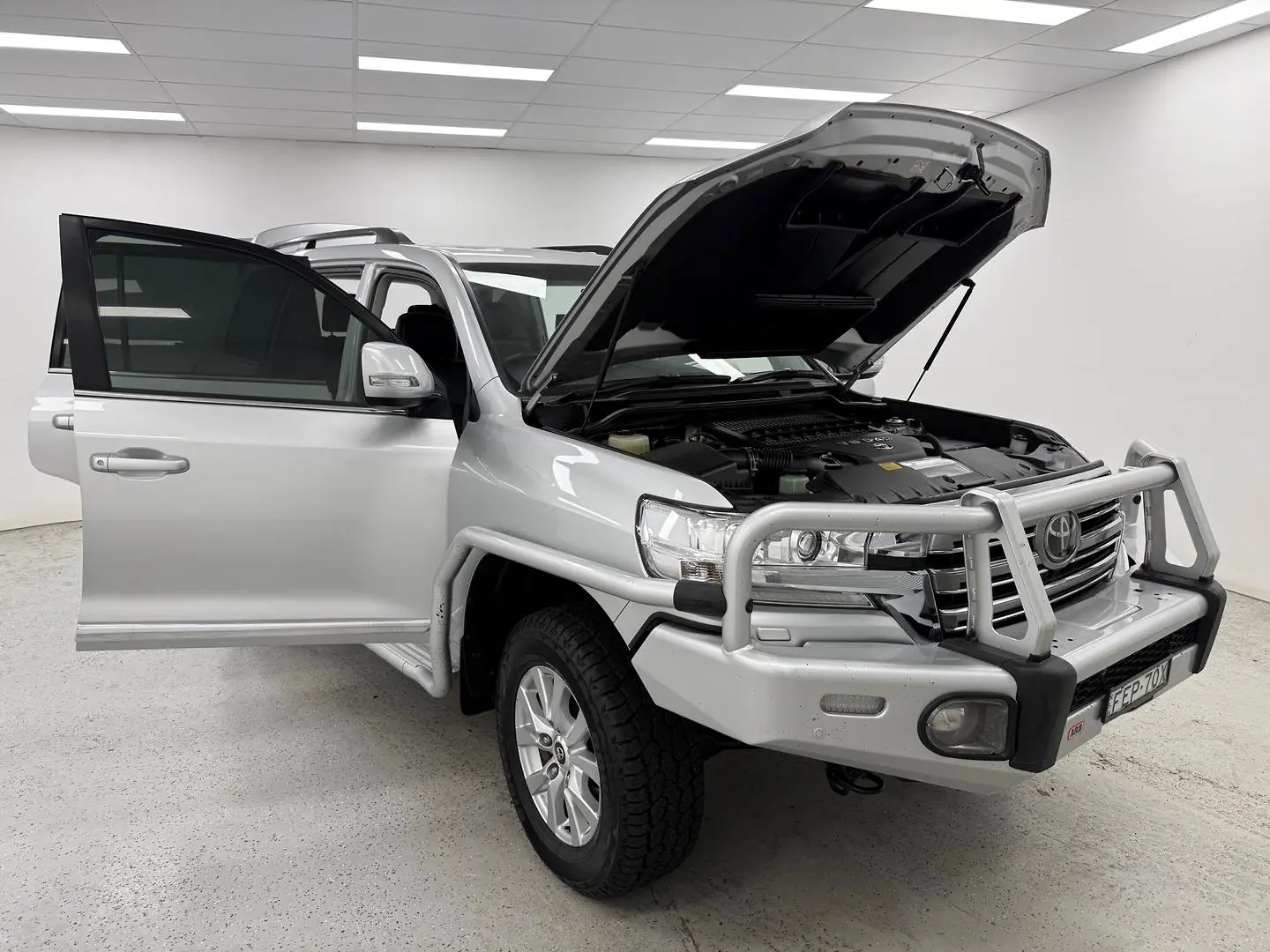 2020 Toyota Landcruiser Gallery Image 27