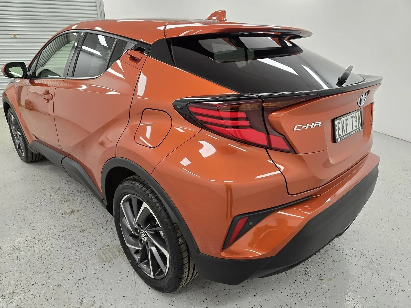 2019 Toyota C-Hr Gallery Image 7