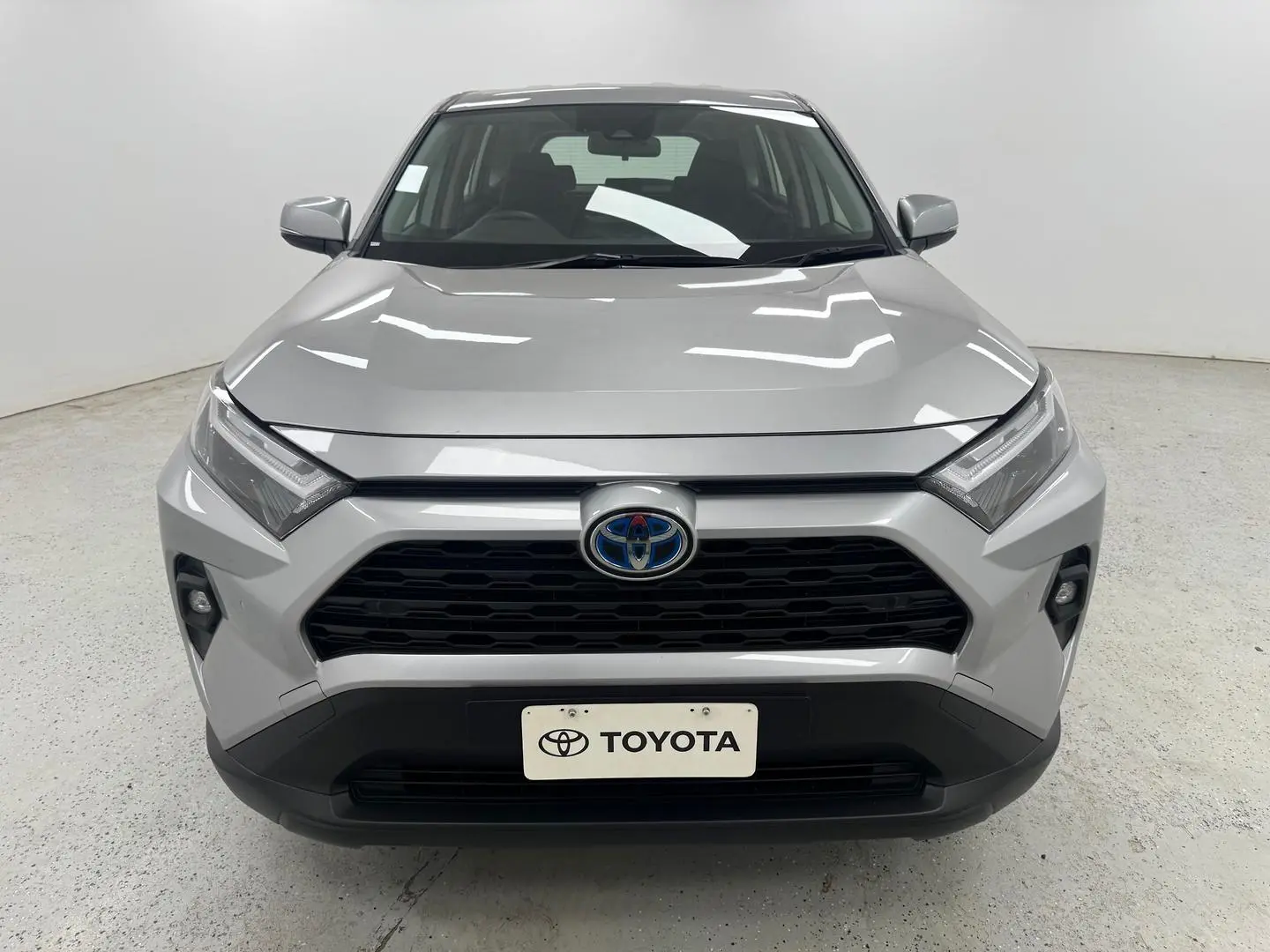 2024 Toyota RAV4 Gallery Image 35