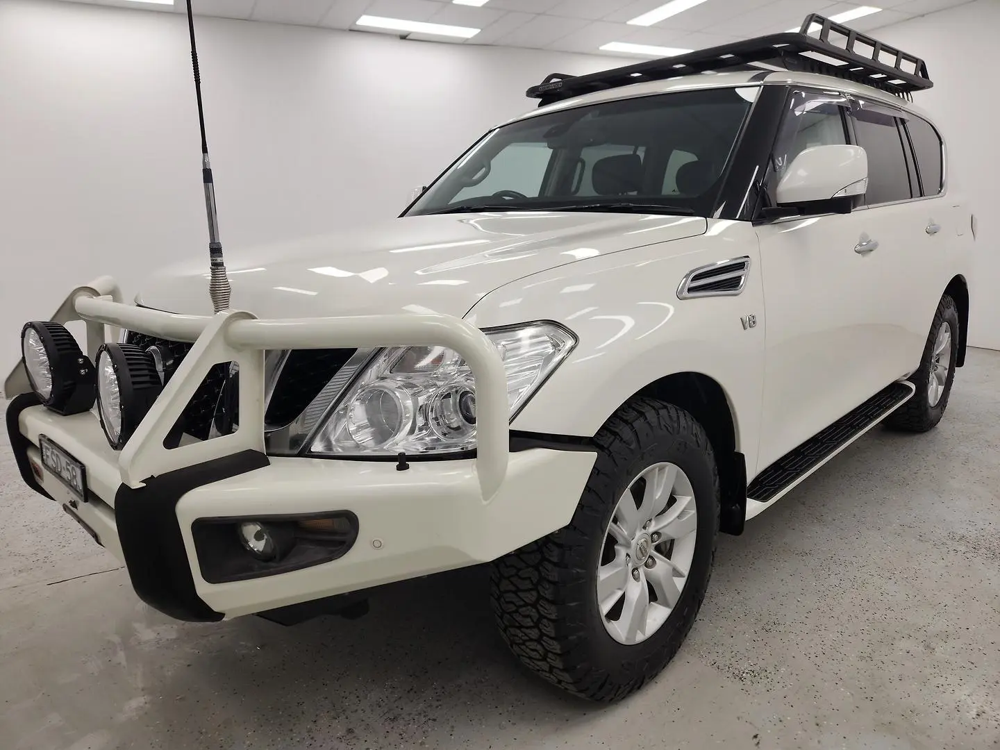 2016 Nissan Patrol Gallery Image 7