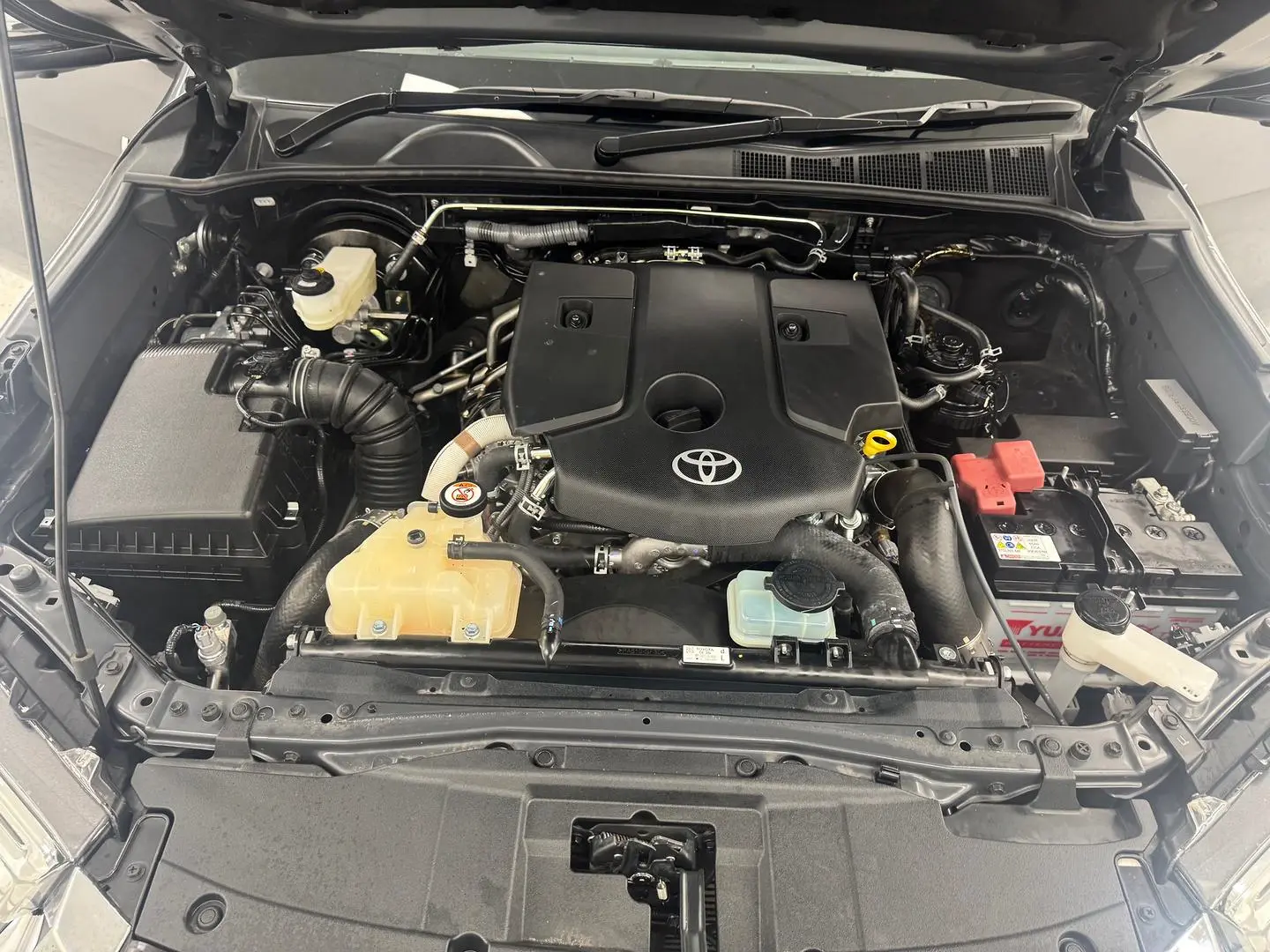 2023 Toyota Hilux Gallery Image 15