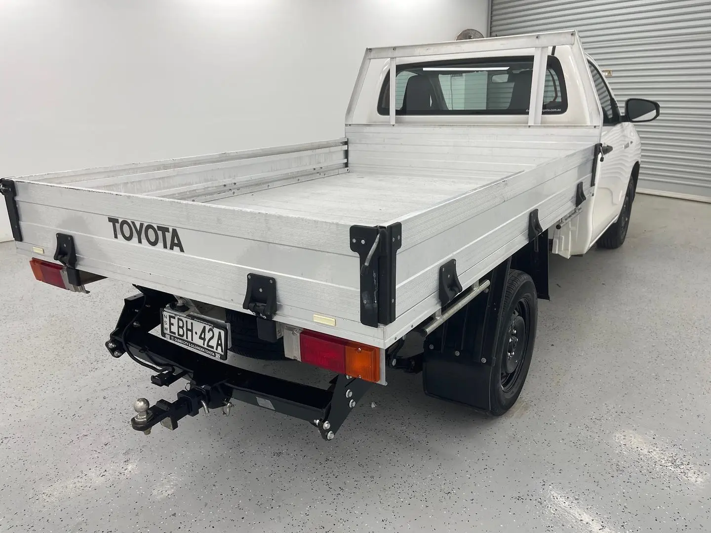 2019 Toyota Hilux Gallery Image 3