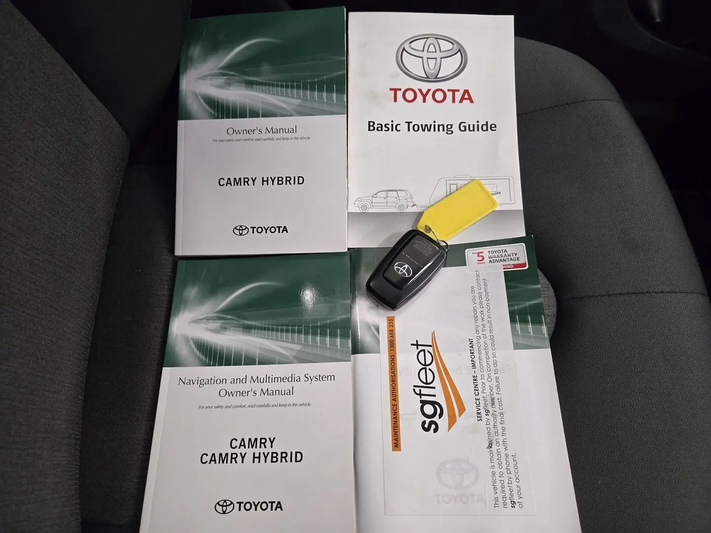 2019 Toyota Camry Gallery Image 35