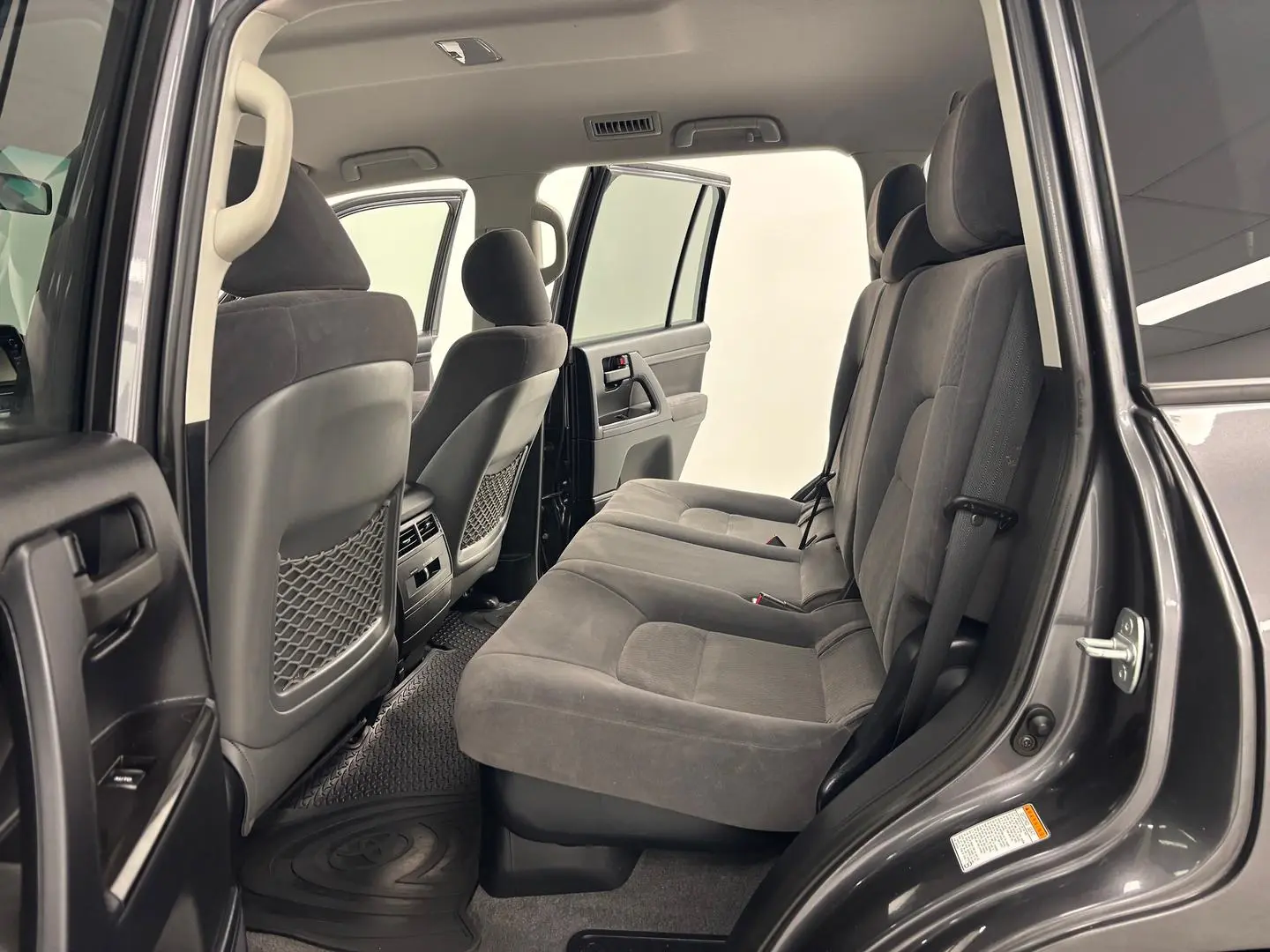 2017 Toyota Landcruiser Gallery Image 19