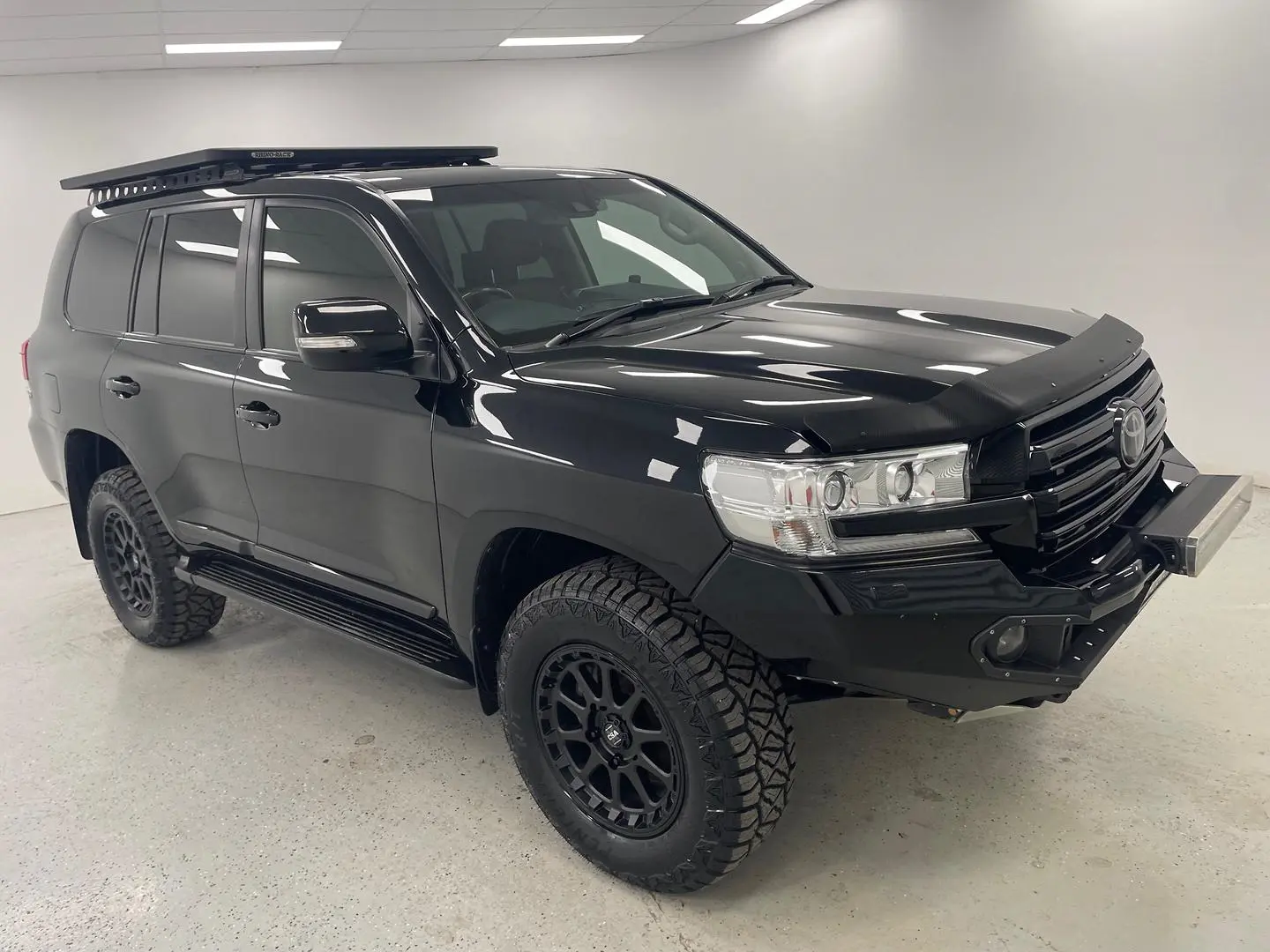 2021 Toyota Landcruiser Gallery Image 1