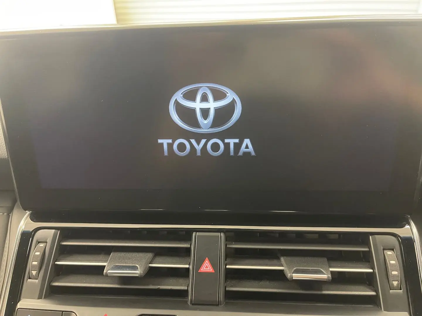 2023 Toyota Landcruiser Gallery Image 25