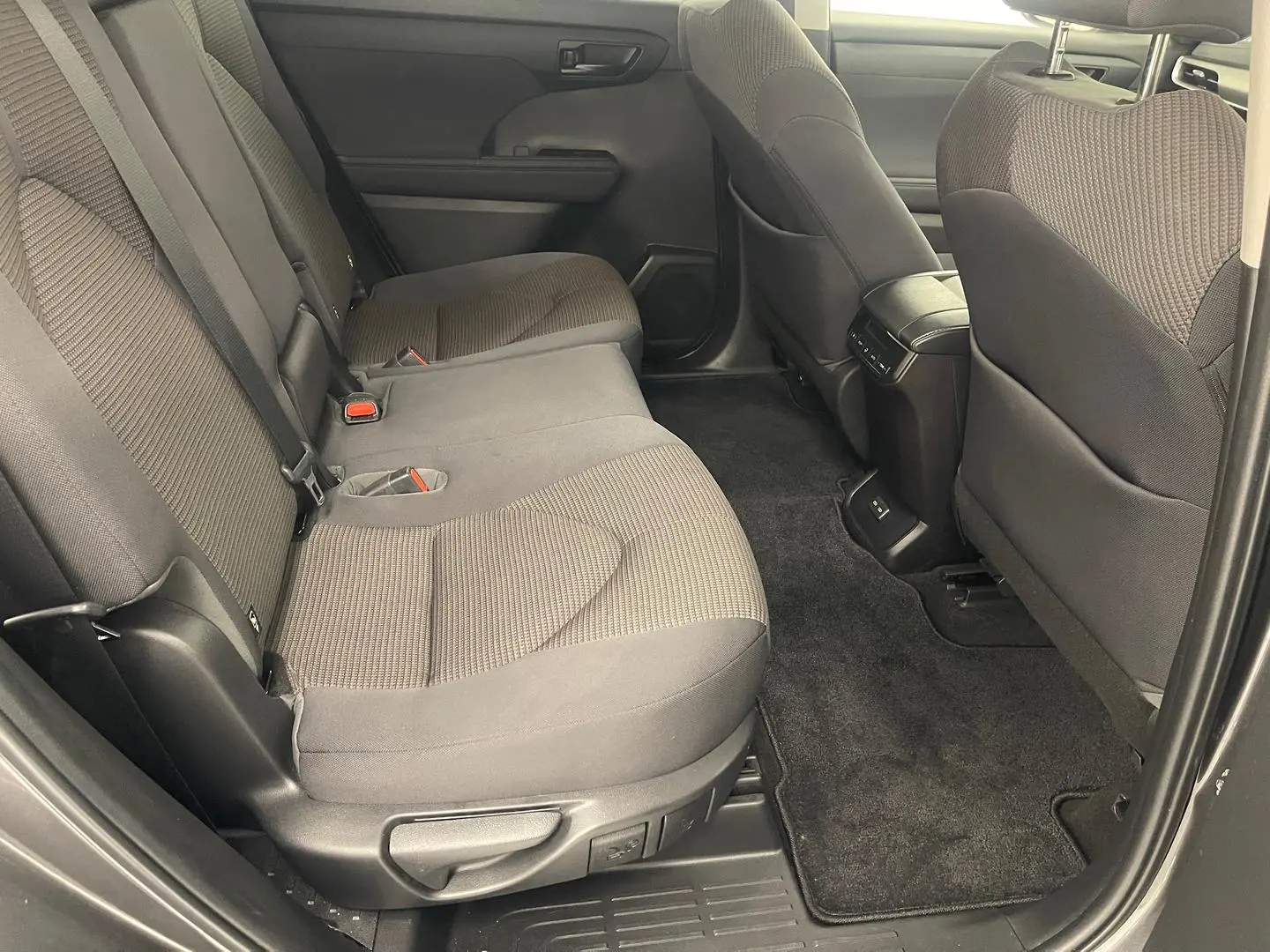 2023 Toyota Kluger Gallery Image 19