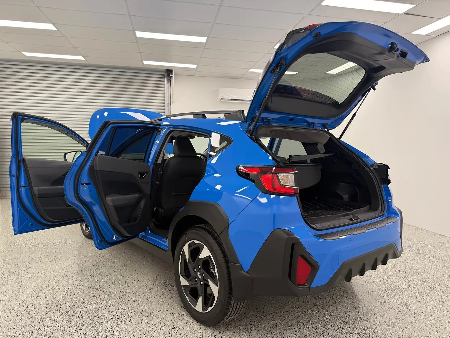 2025 Subaru Crosstrek Gallery Image 13