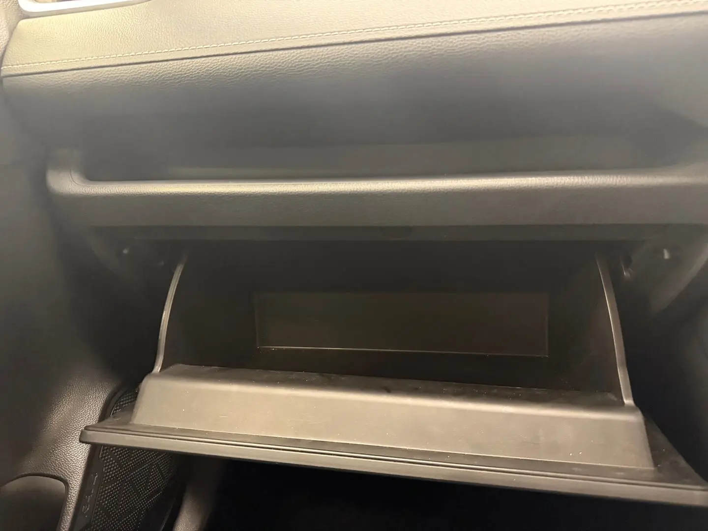 2022 Toyota RAV4 Gallery Image 33