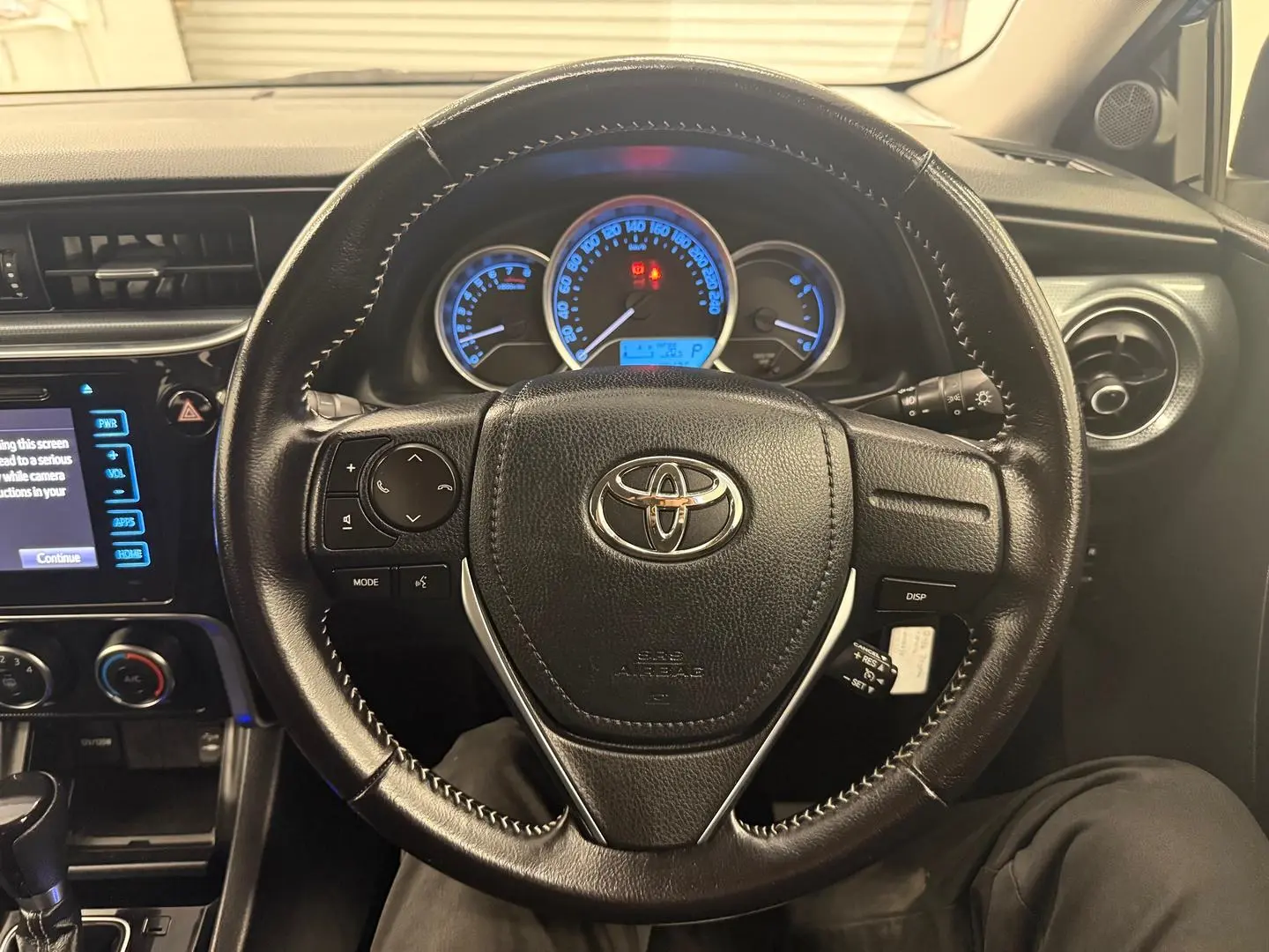 2016 Toyota Corolla Gallery Image 25