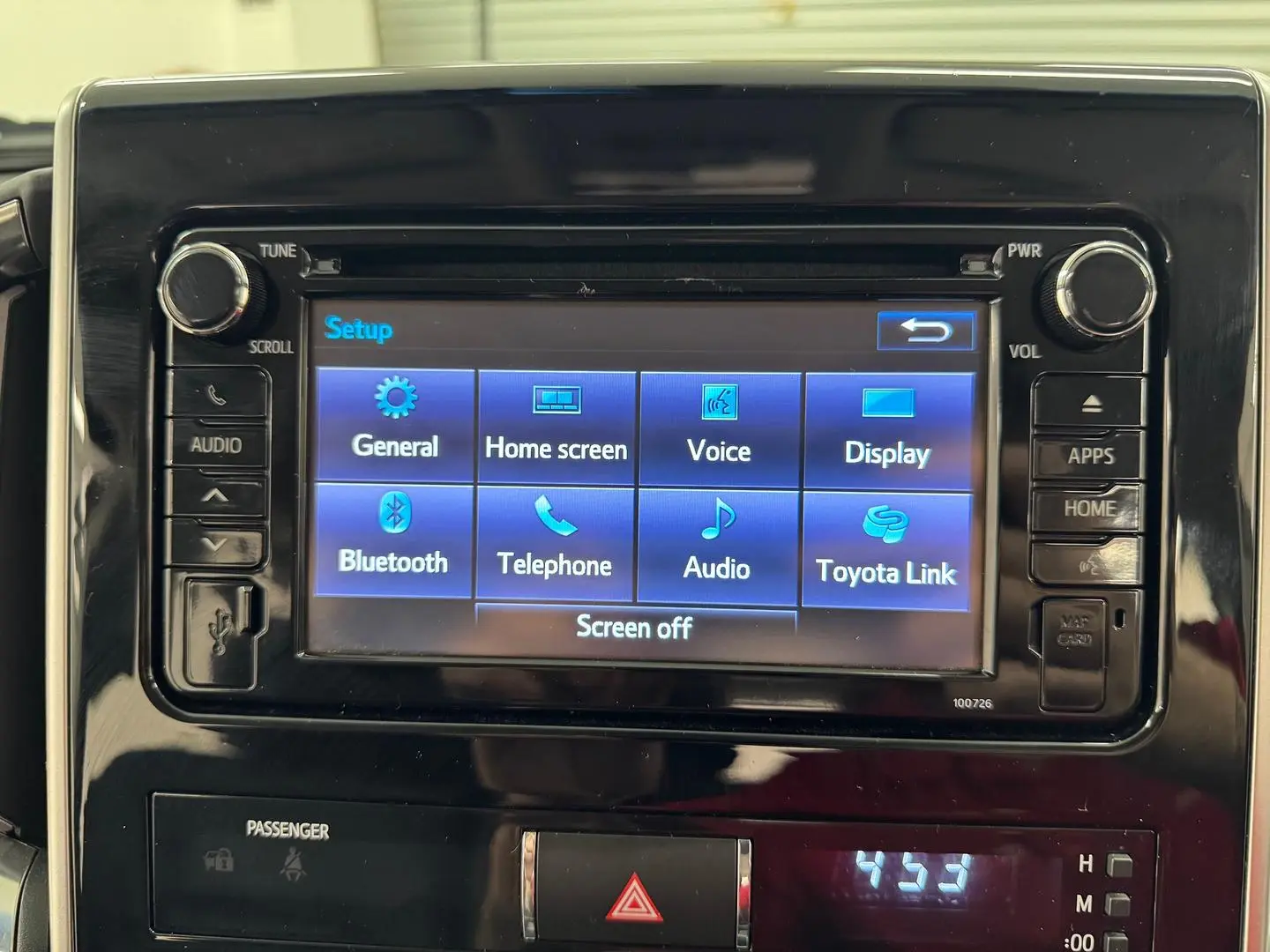 2017 Toyota Landcruiser Gallery Image 28