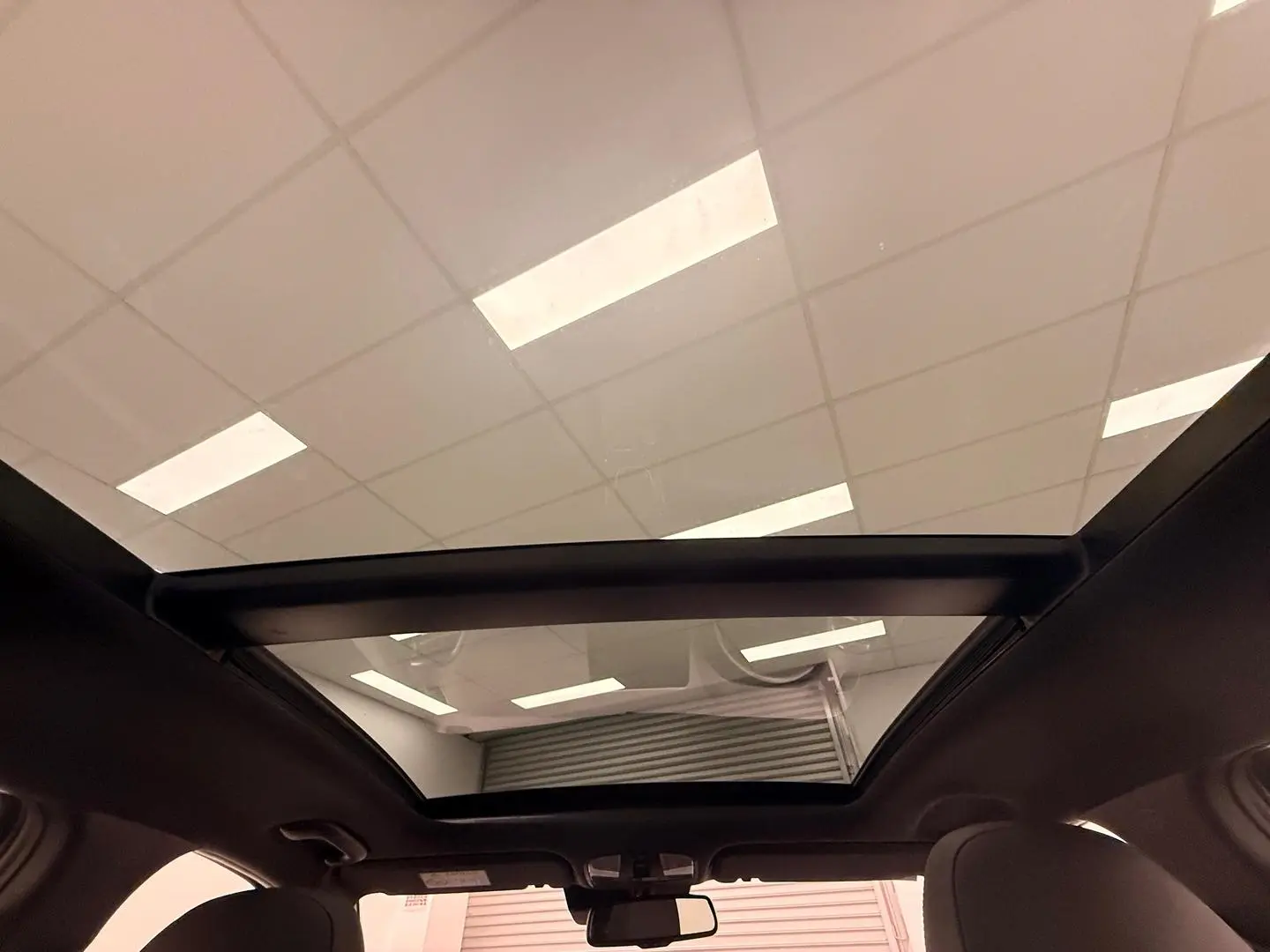 2024 Hyundai i30 Gallery Image 25