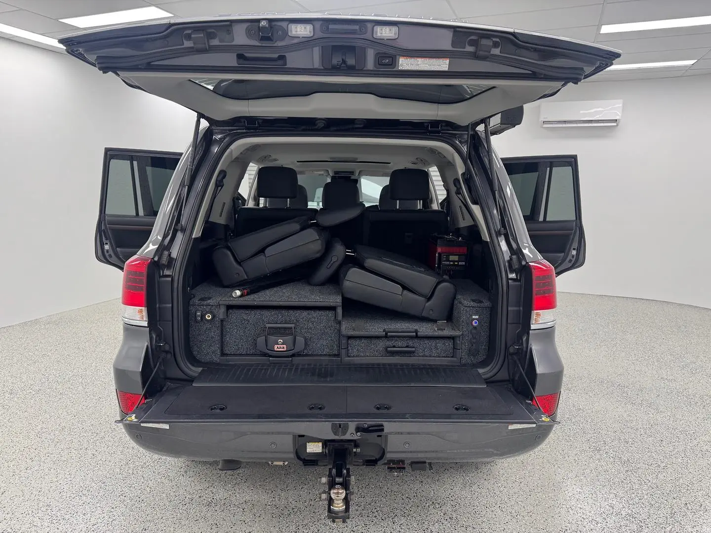 2019 Toyota Landcruiser Gallery Image 10