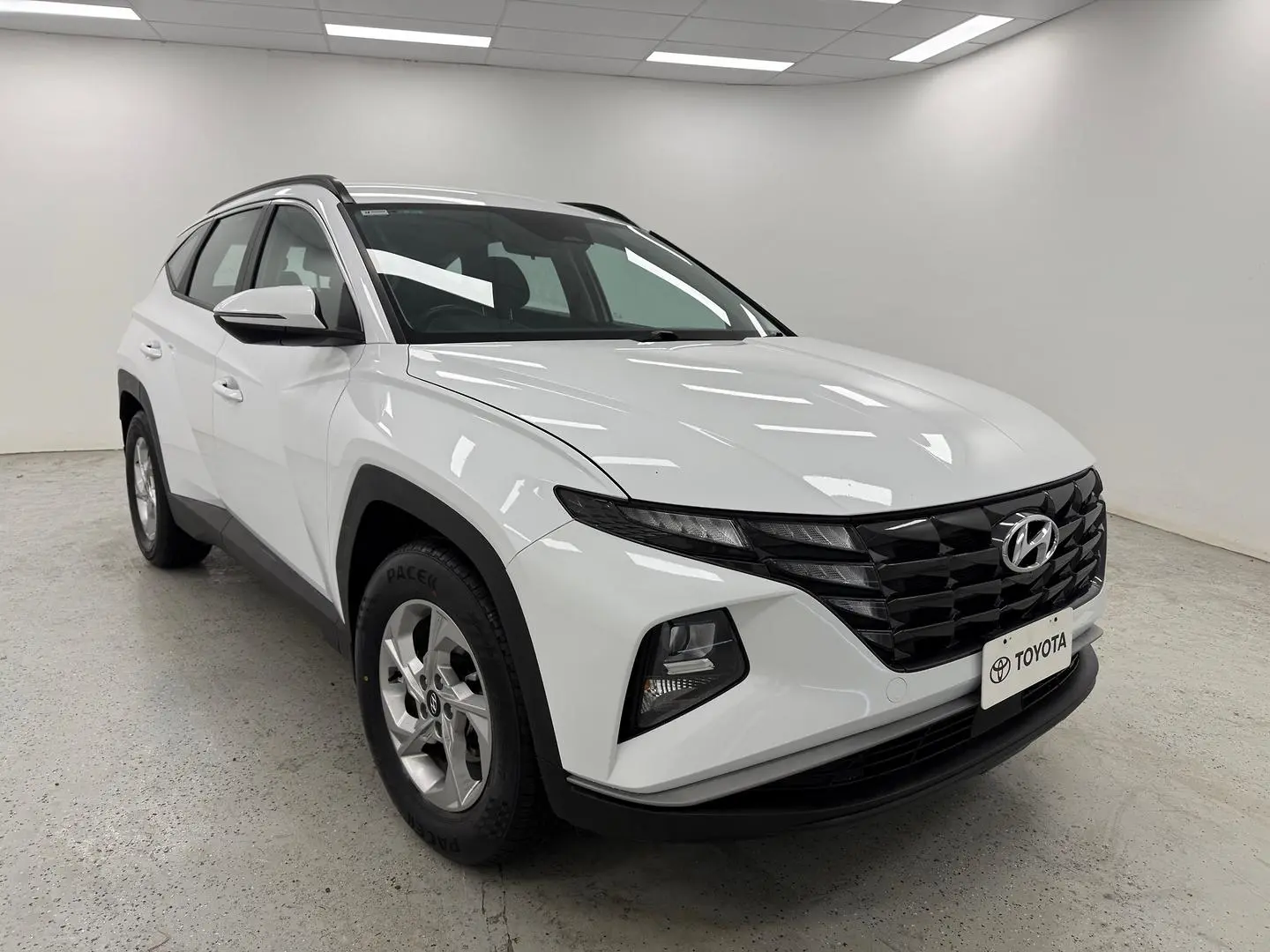 2023 Hyundai Tucson Gallery Image 1