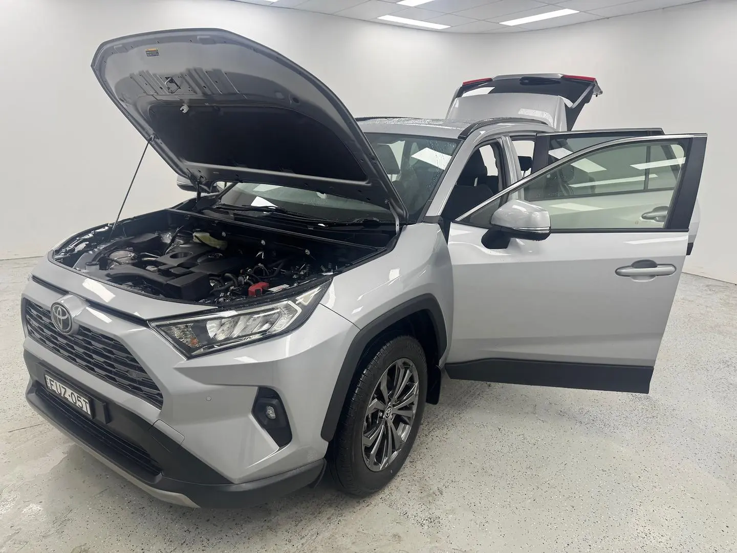 2022 Toyota RAV4 Gallery Image 12