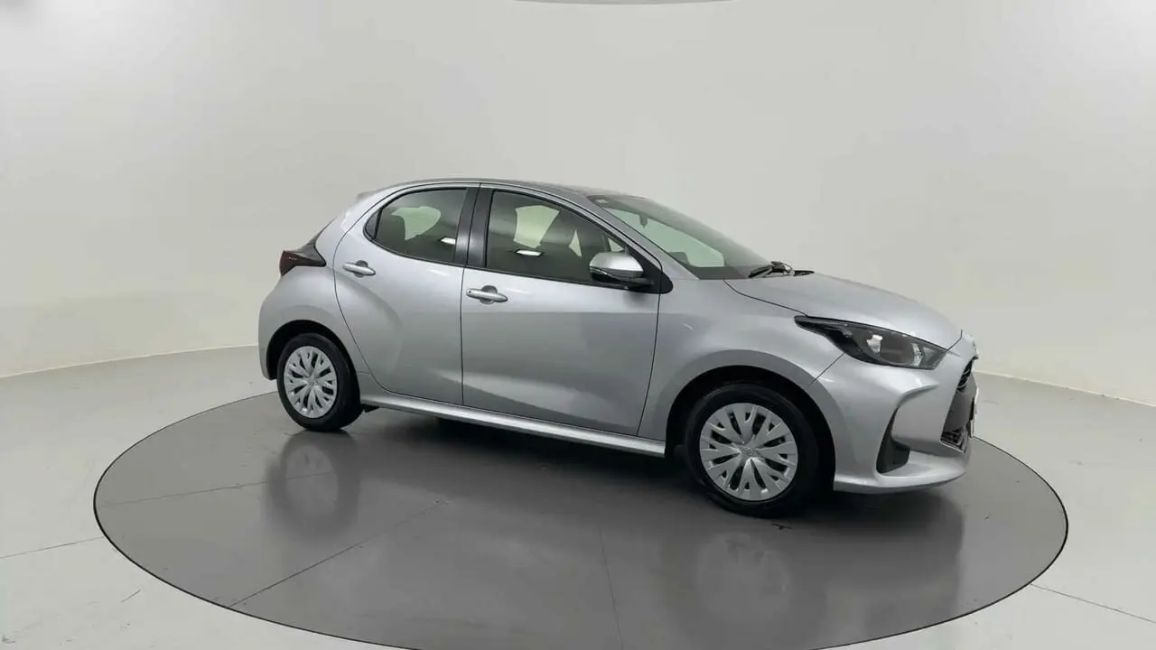 2023 Toyota Yaris Gallery Image 7