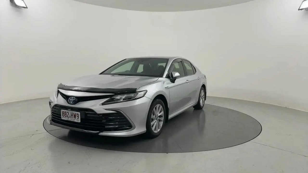 2023 Toyota Camry Gallery Image 1