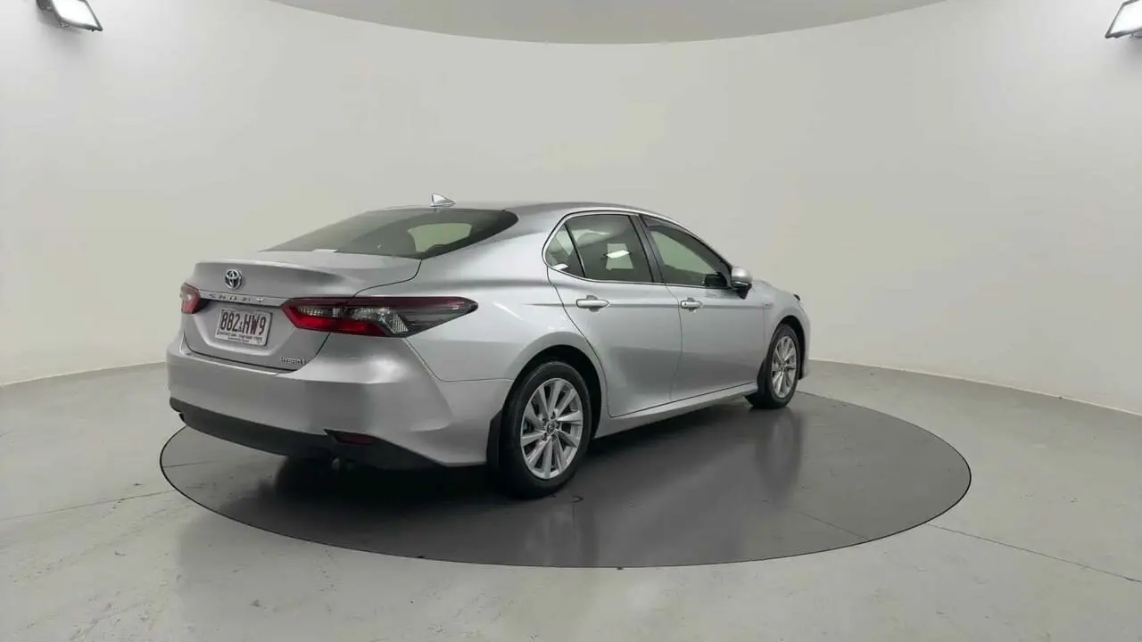 2023 Toyota Camry Gallery Image 5