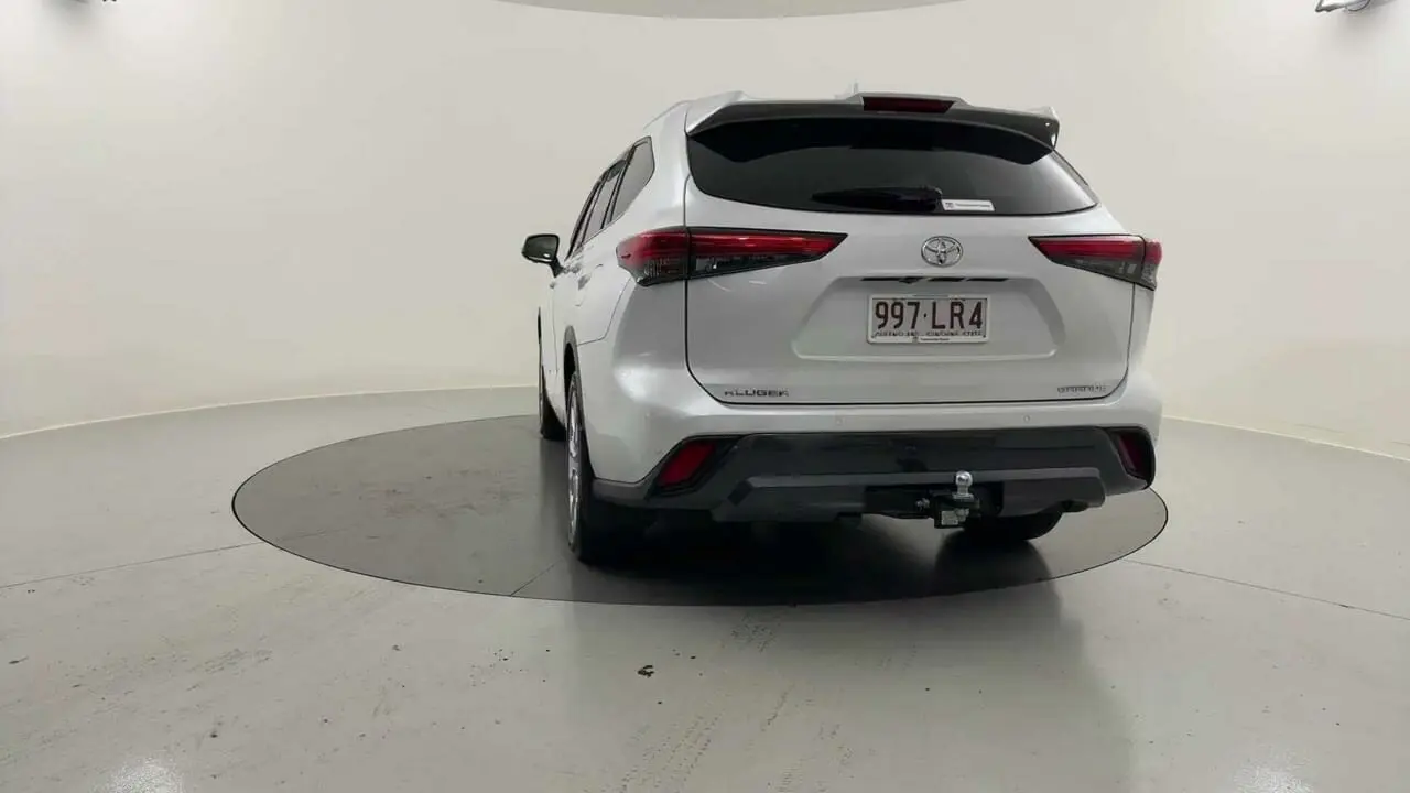 2023 Toyota Kluger Gallery Image 4