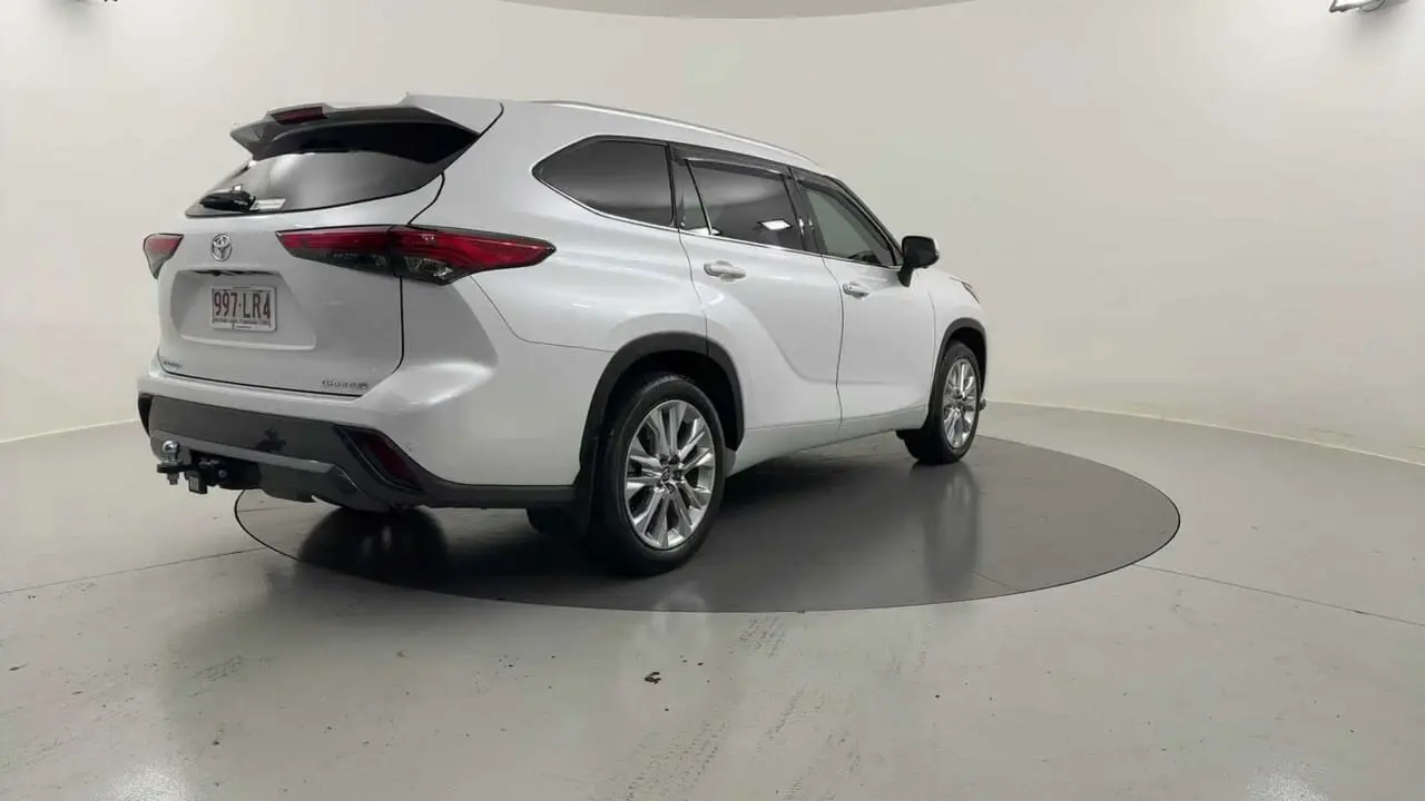 2023 Toyota Kluger Gallery Image 5