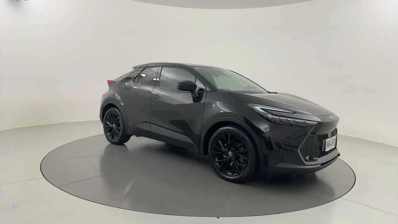 2023 Toyota C-Hr Gallery Image 6