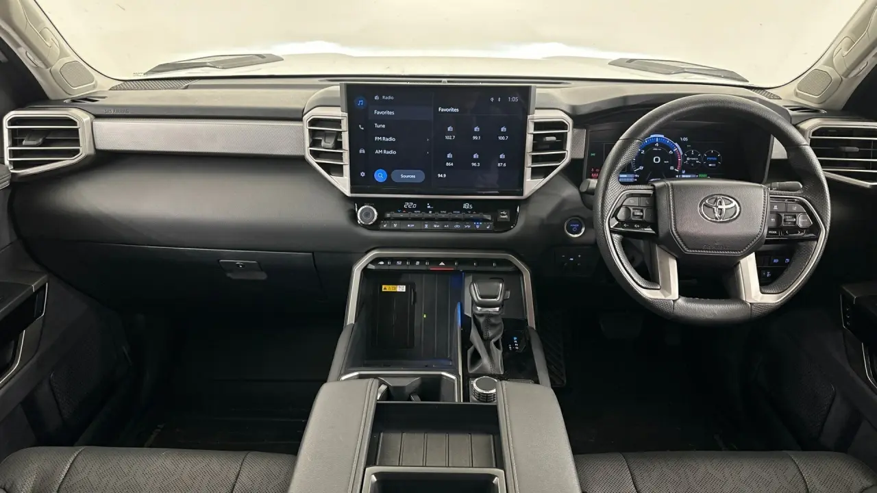 2023 Toyota Tundra Gallery Image 9