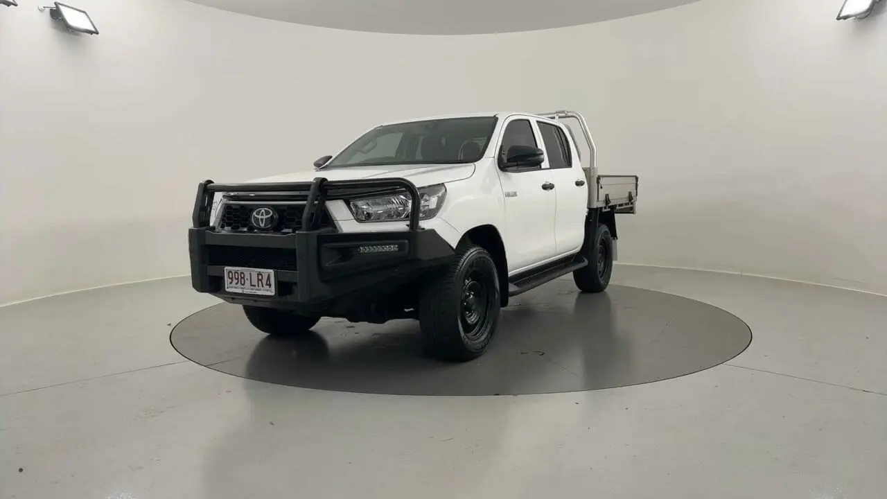 2024 Toyota Hilux Gallery Image 1