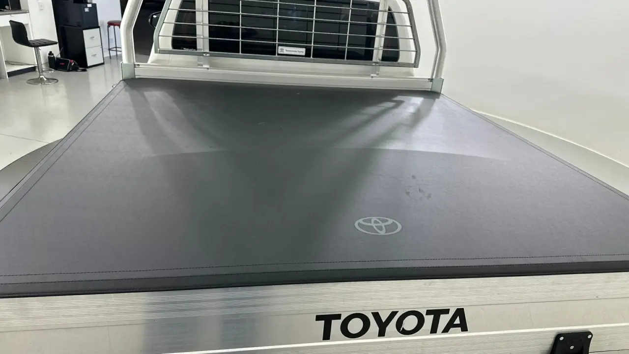 2024 Toyota Hilux Gallery Image 20