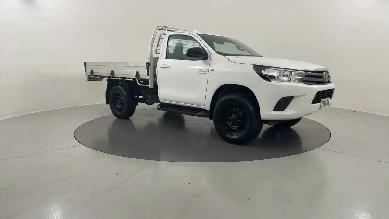 2024 Toyota Hilux Gallery Image 8
