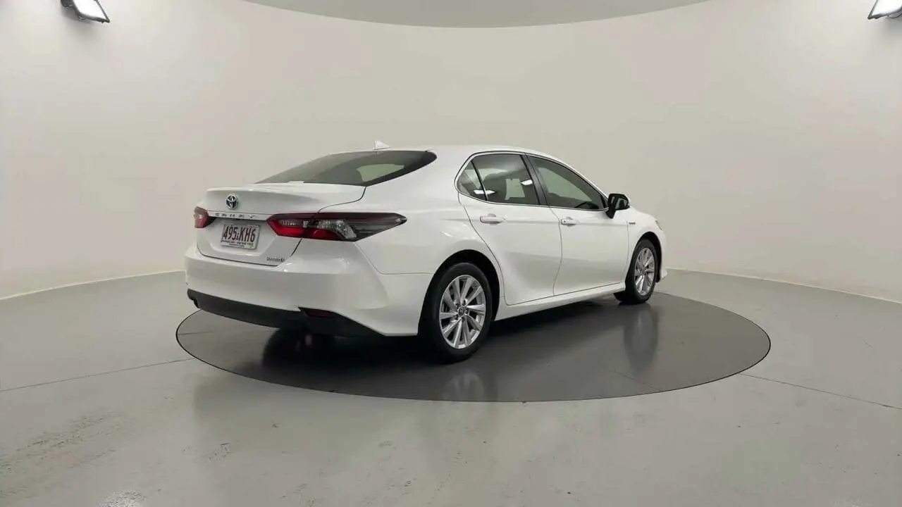2024 Toyota Camry Gallery Image 5