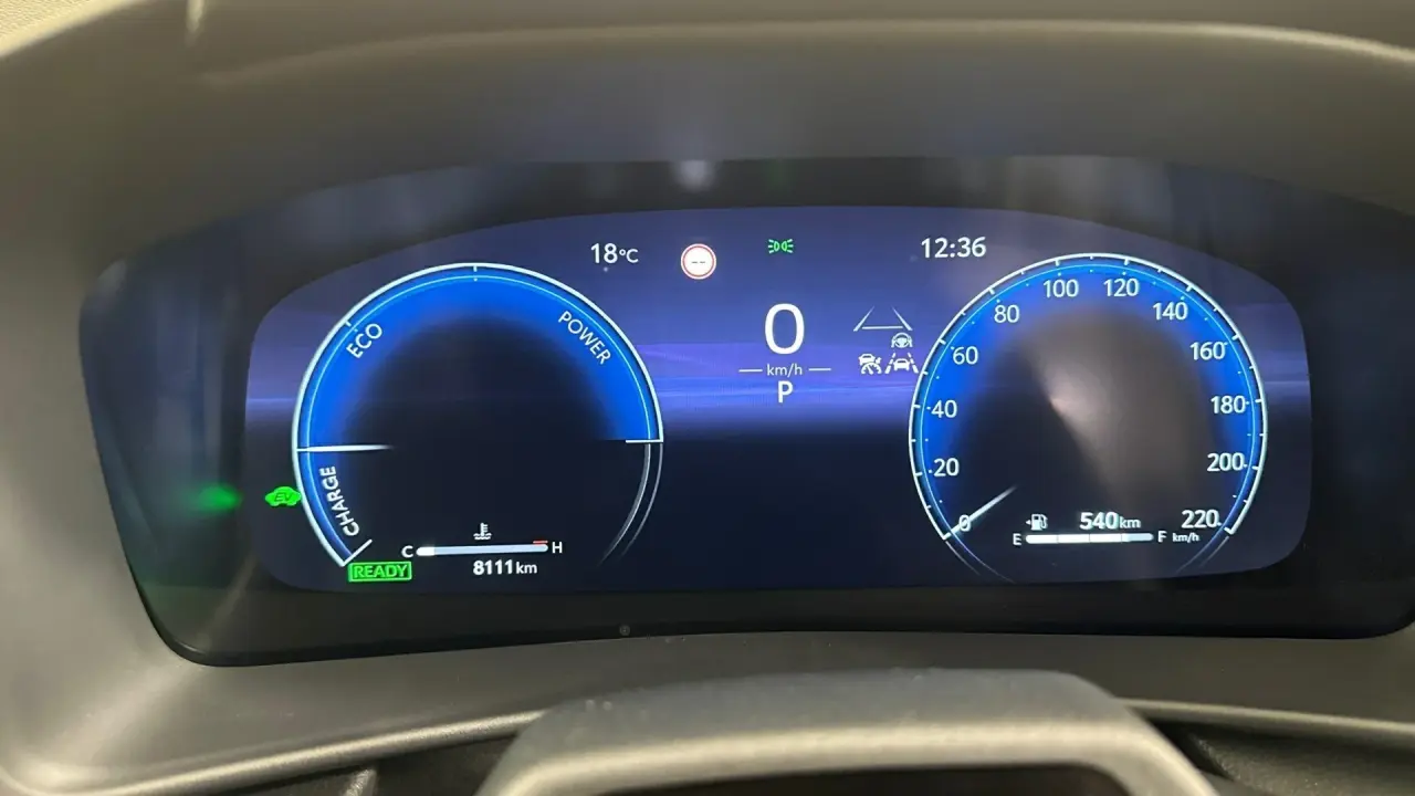 2025 Toyota C-HR Gallery Image 9
