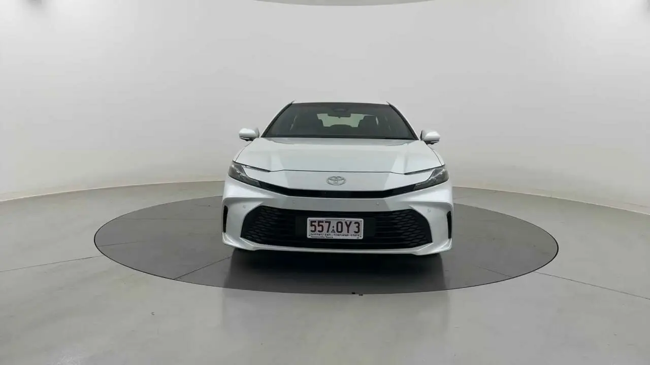 2025 Toyota Camry Gallery Image 21