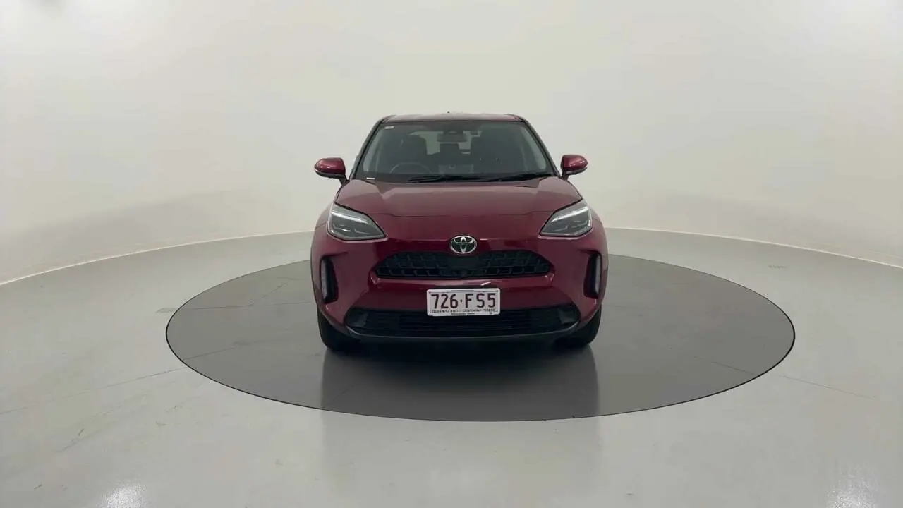 2022 Toyota Yaris Cross Image 2