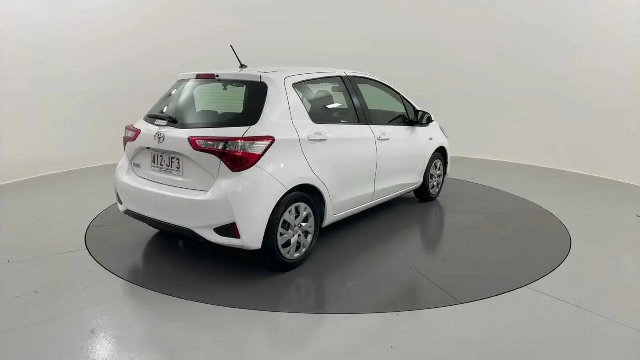 2019 Toyota Yaris Image 5